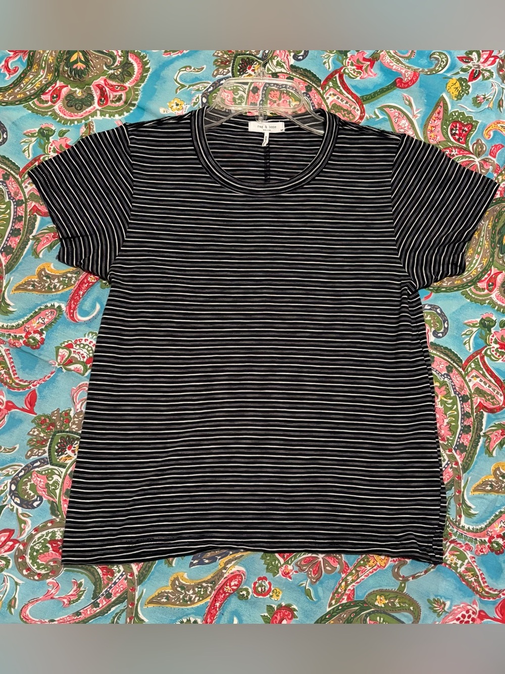 RAG and BONE. Retro look striped SOFT TEE. Summer staple! SMALL black & white